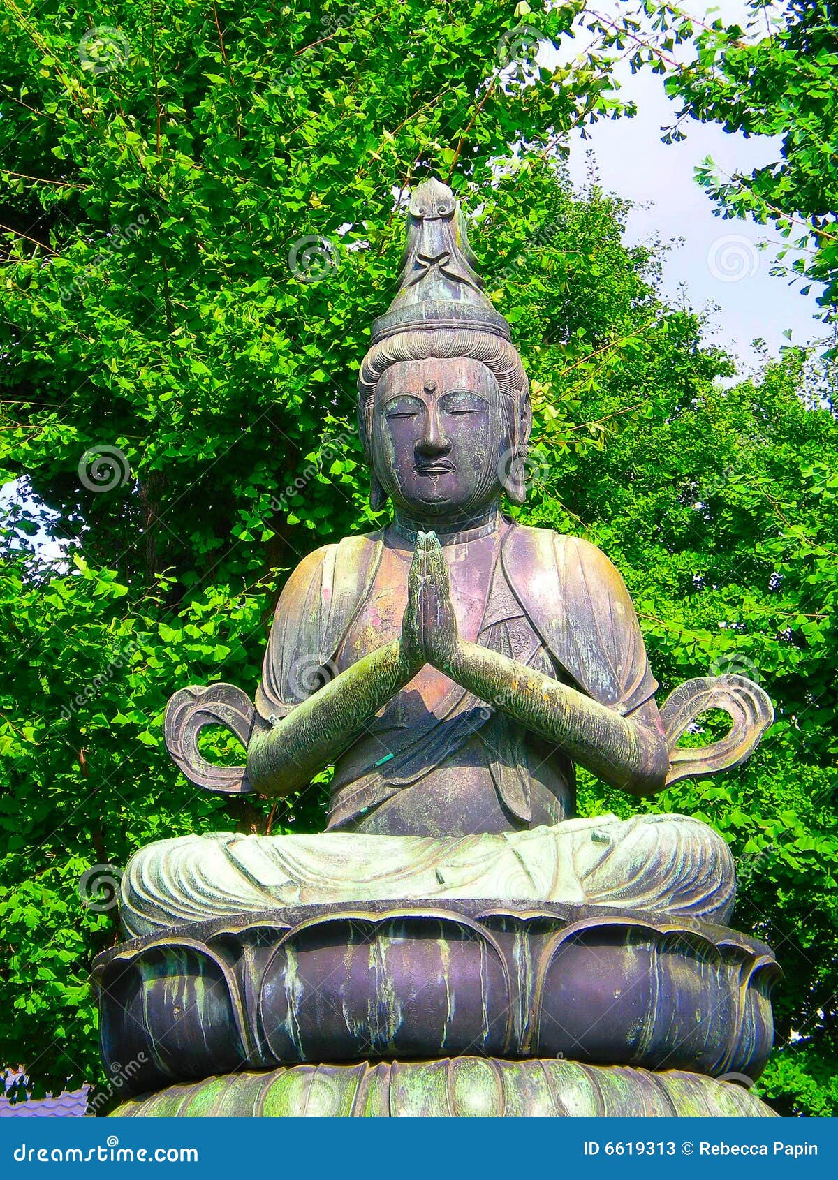 Buddhist Statue Altar In The Chinese Temple RoyaltyFree Stock Image