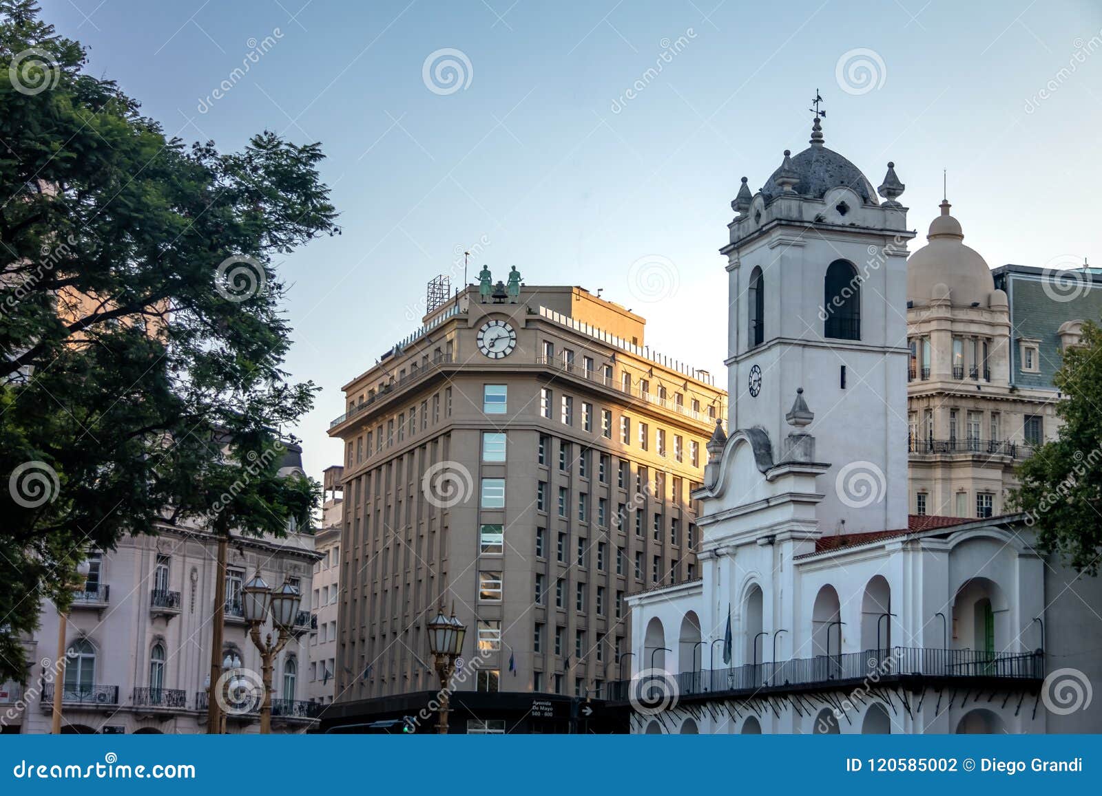 buenos aires cabildo building, colonial town council and council of magistrates of the nation - buenos aires, argentina