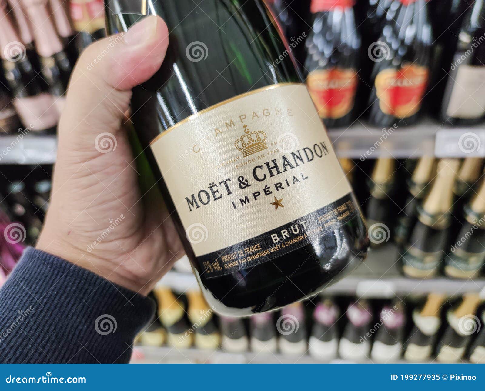 Moet Chandon Brut Stock Photos - Free & Royalty-Free Stock Photos from  Dreamstime
