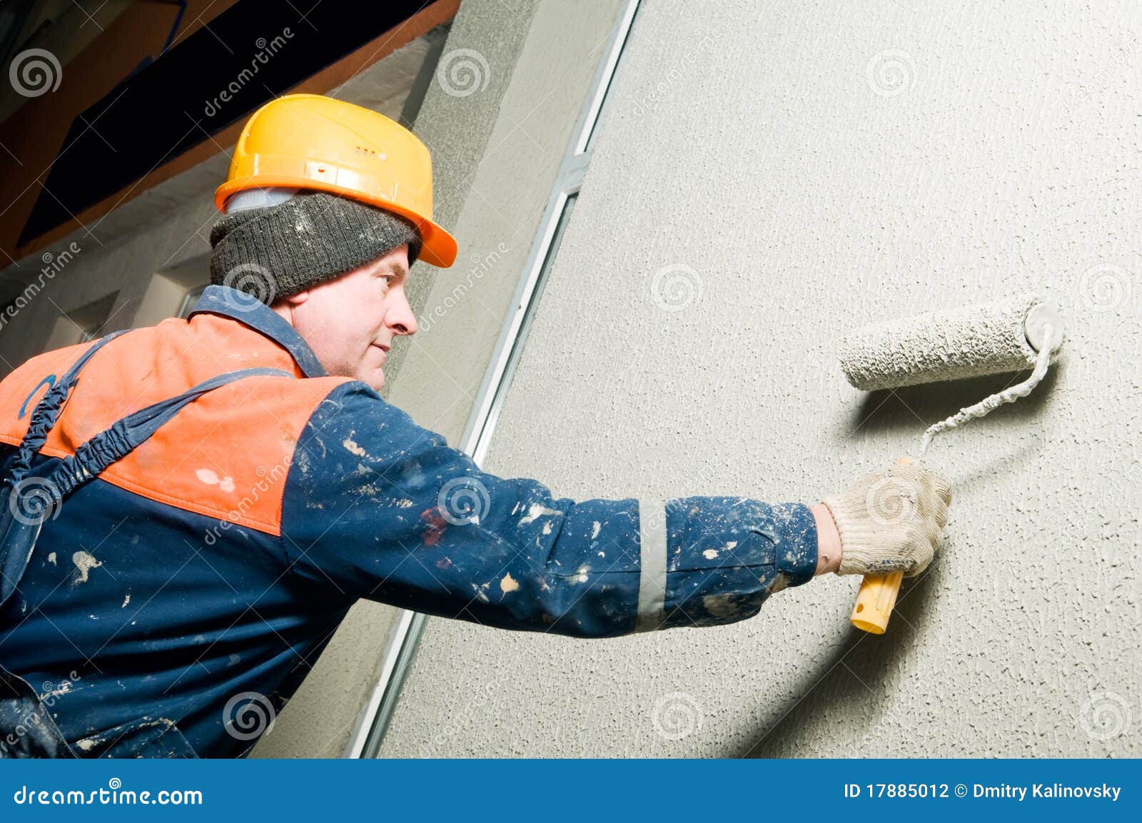 Builder Plastering Facade Wall Stock Photo Image of paint, laborer