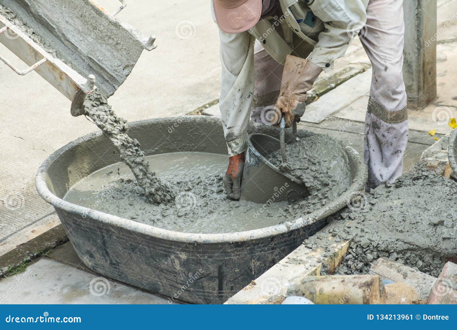 Builders are Pouring Ready-mixed Concrete Stock Image - Image of
