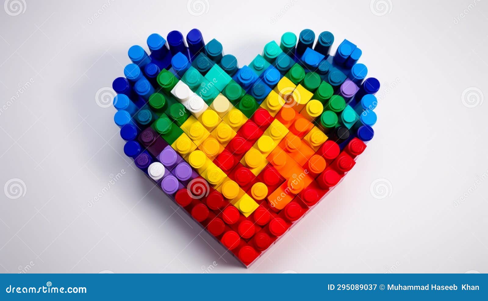 Rainbow Heart with Instructions Build Your Own with LEGO® Bricks -   Italia