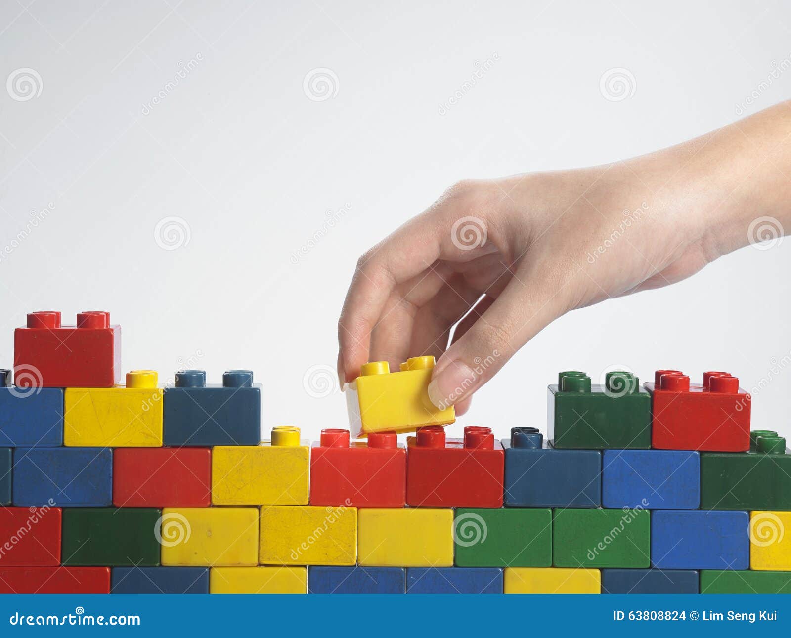 lego build that wall