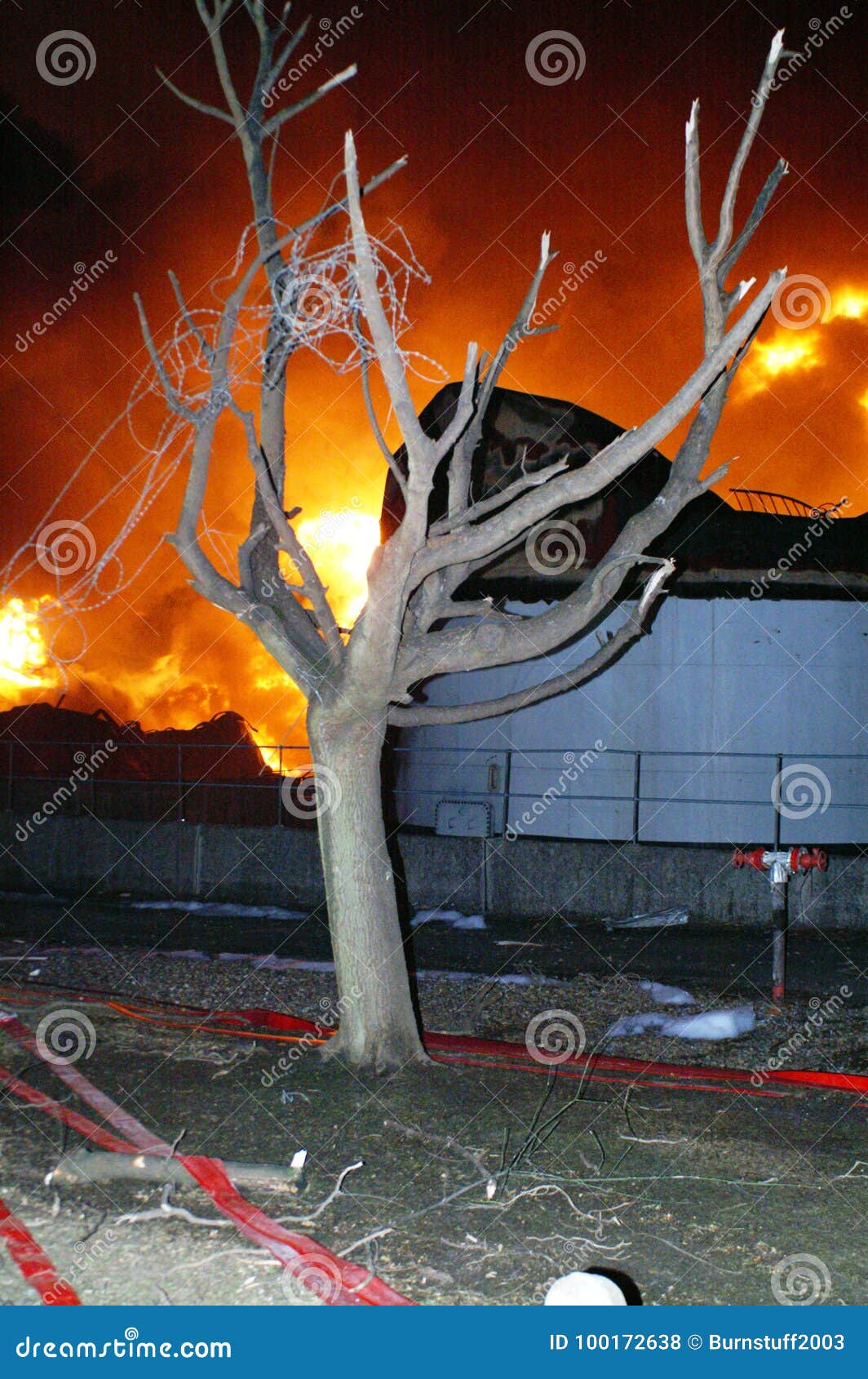 Buncefeld Fuel depot fire stock photo. Image of 2005 100172638