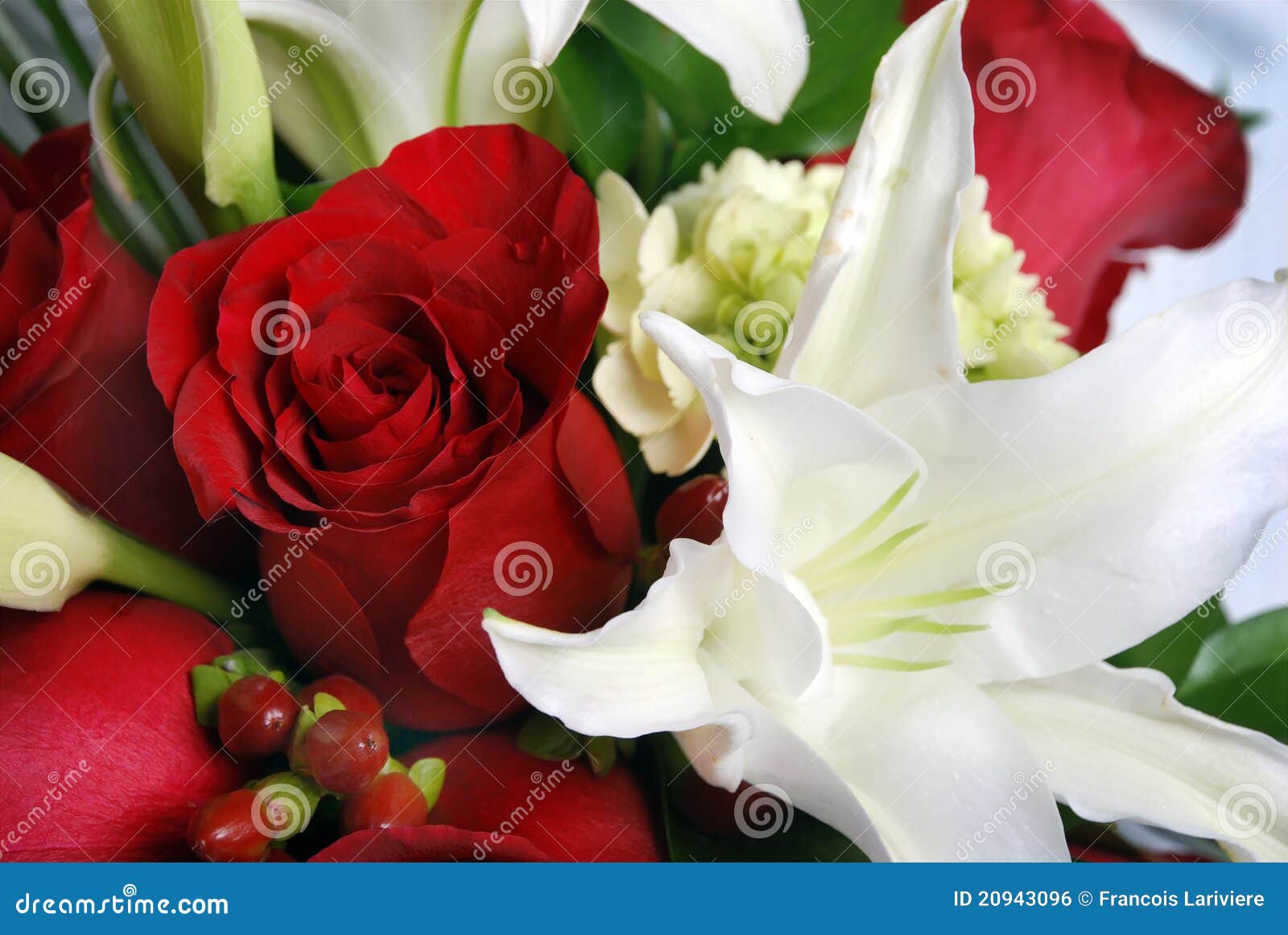 Bunch of Flowers, Red Roses and White Lys Stock Photo - Image of creative,  bouquet: 20943096