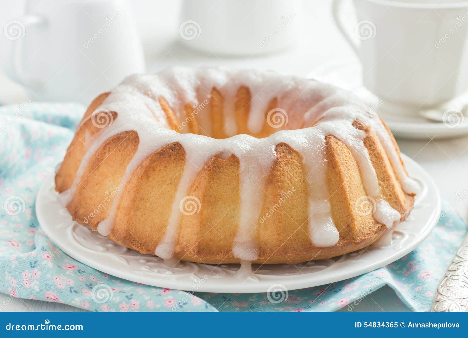 Bundt Cake with Sugar Glaze Stock Image Image of lemon, frosting 54834365