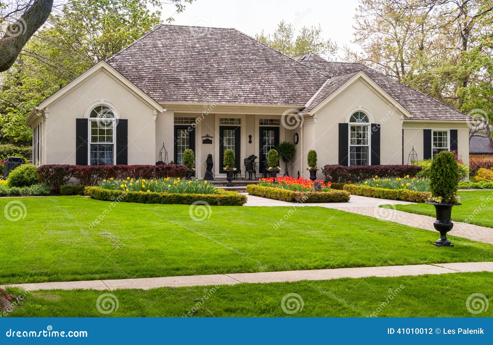 bungalow with a nice landscaping stock photo - image: 41010012