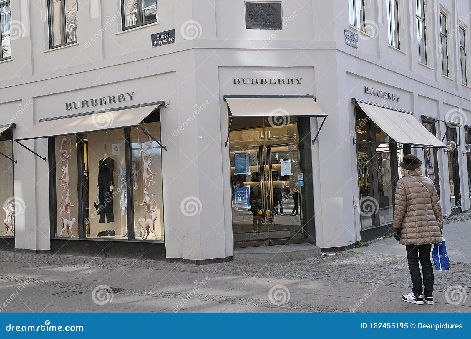 Burberry Shop Copenhagen Denmark Covid-19 Editorial Image Image of corona, land: 182455195