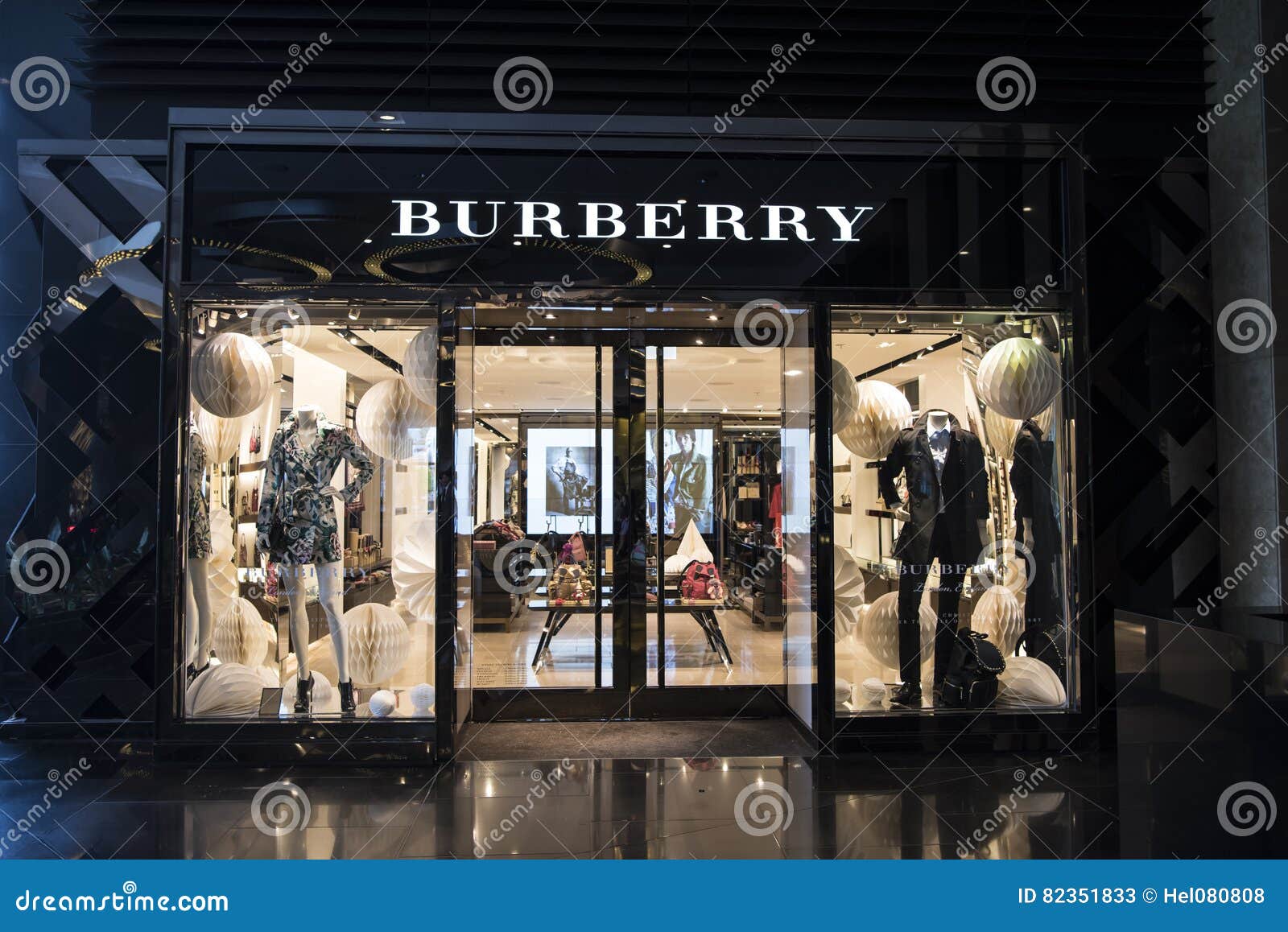 shop burberry