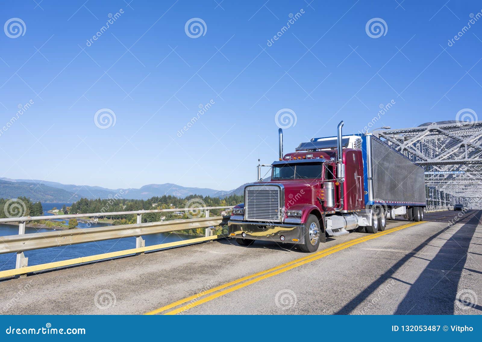 Burgundy Big Rig Classic Semi Truck with Refrigerated Shiny Semi Stock Image - Image of freight