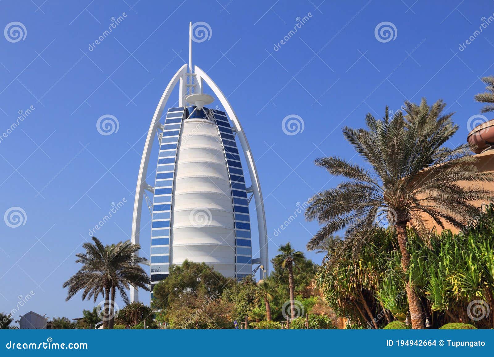 Bigote Para un día de viaje hombro Burj al arab dubai imagen de archivo editorial. Imagen de blanco - 194942664 Bigote Para un día de viaje hombro Burj al arab dubai imagen de archivo editorial. Imagen de blanco - 194942664