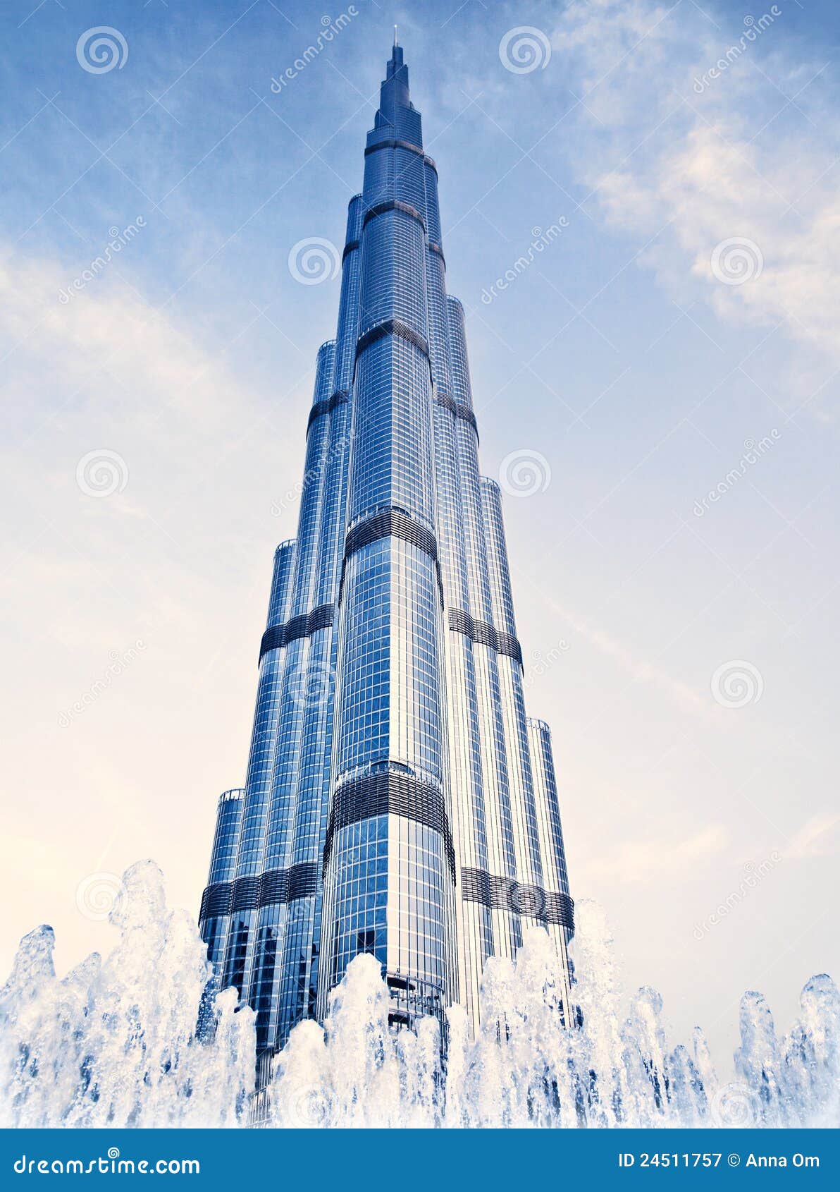Night View Skyscrapers Lujiazui Shanghai Stock Photo 2292329435 |  Shutterstock, image size:1192x1690