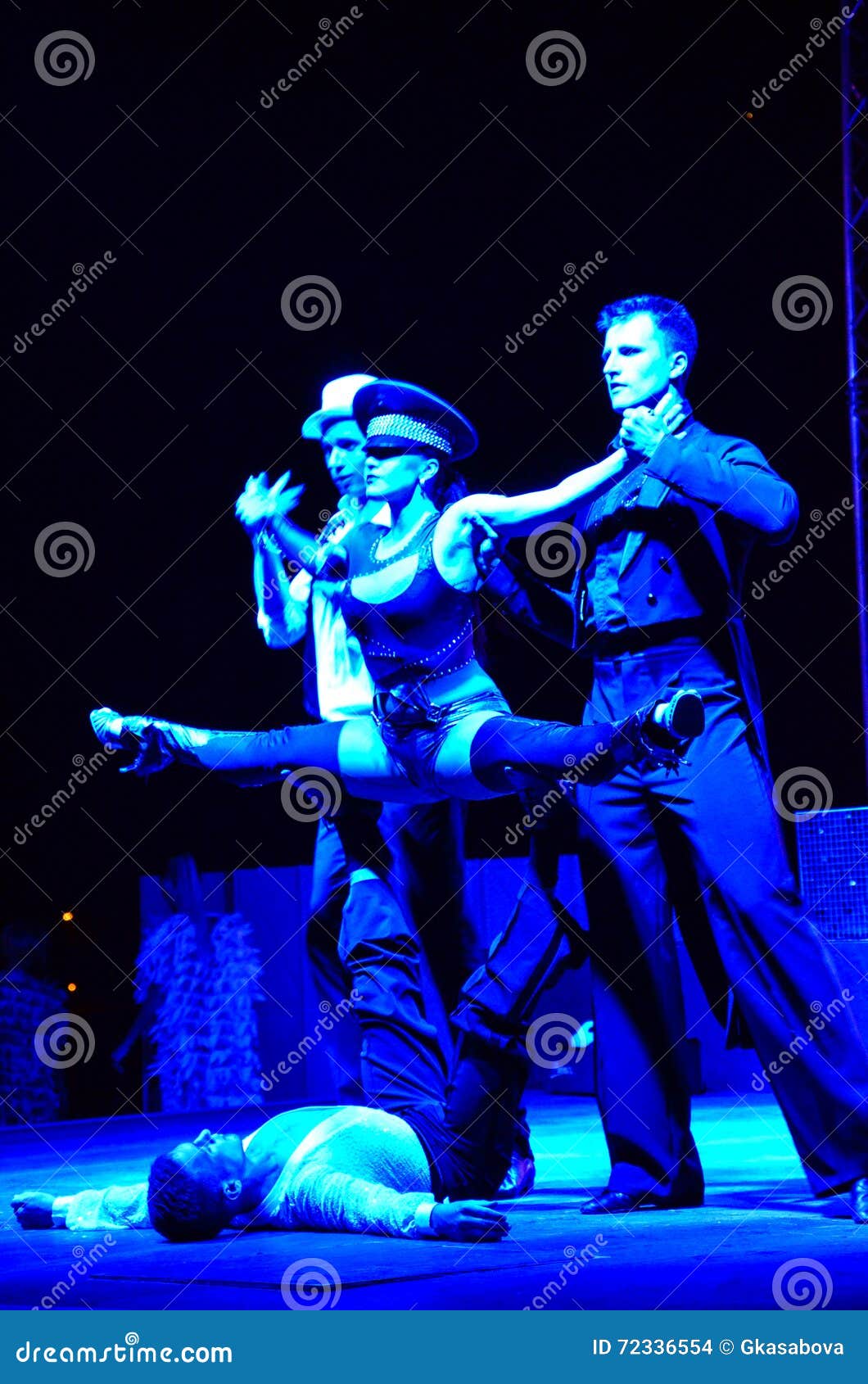 Burlesque editorial stock image. Image of adult, beautiful 72336554