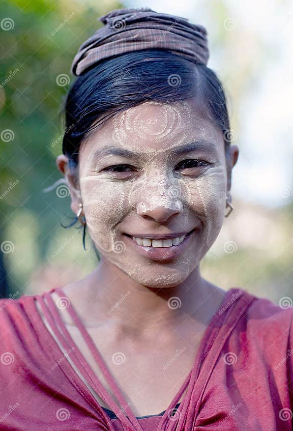 Burmese Girl With Thanaka Paste On Her Face Editorial Image Image Of National Natural 97784200