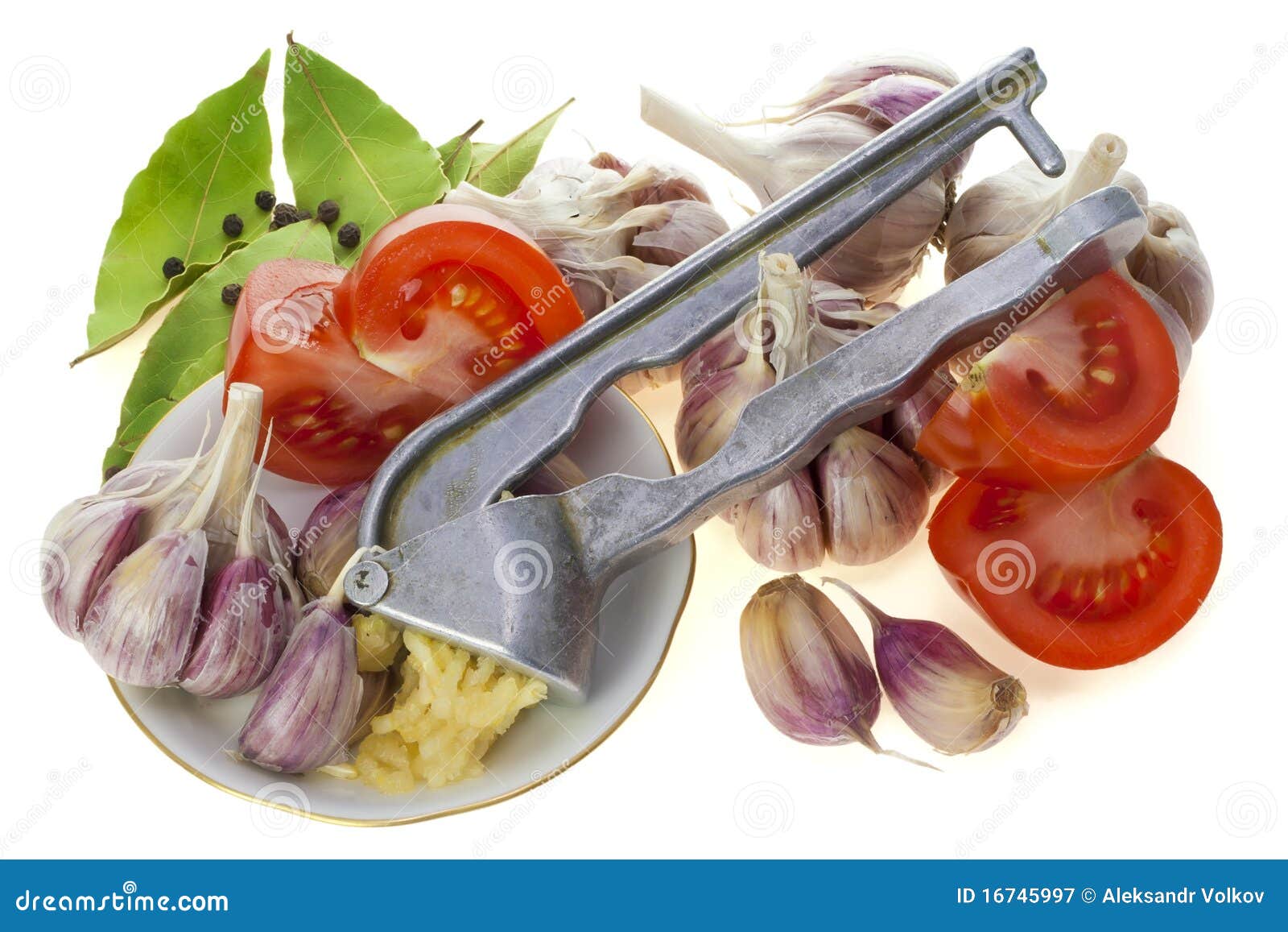 Burning garlic stock image. Image of spice, vegetarian 16745997