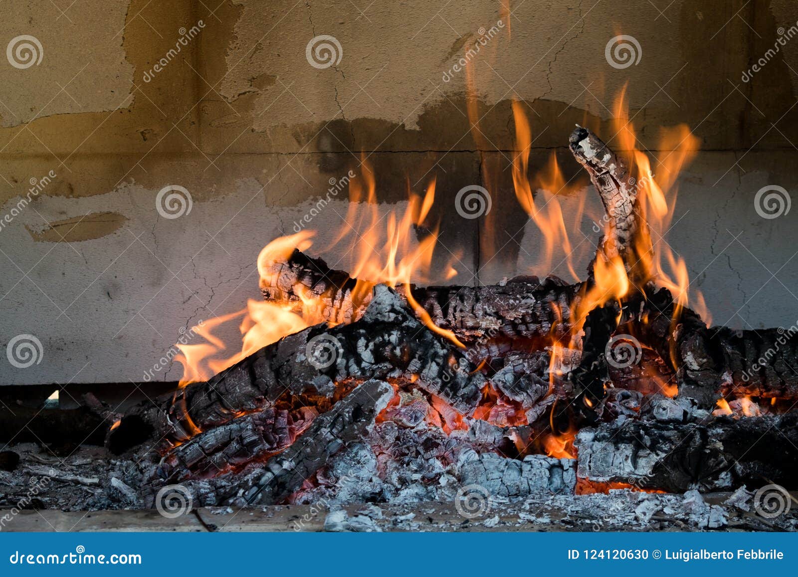 burning wood to obtain carbon