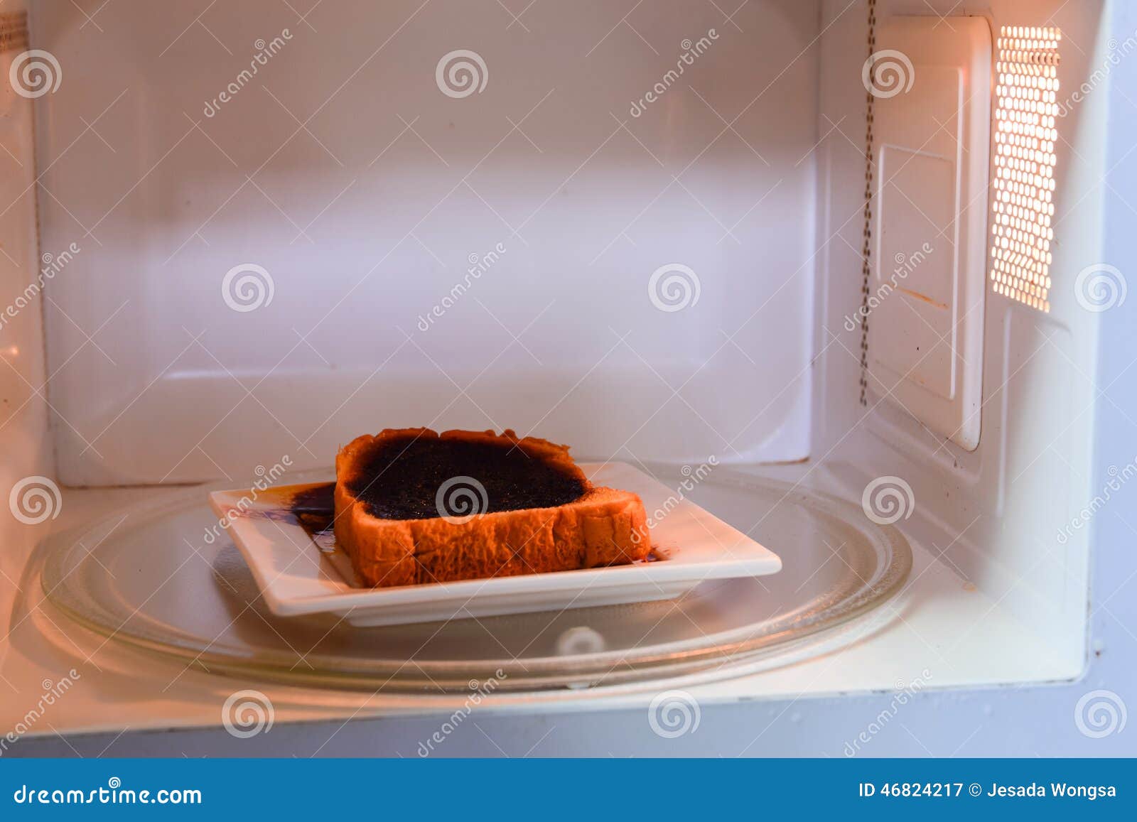 Burnt Toast Eggs In The Microwave Stock Image Image Of Plate Preparing 46824217