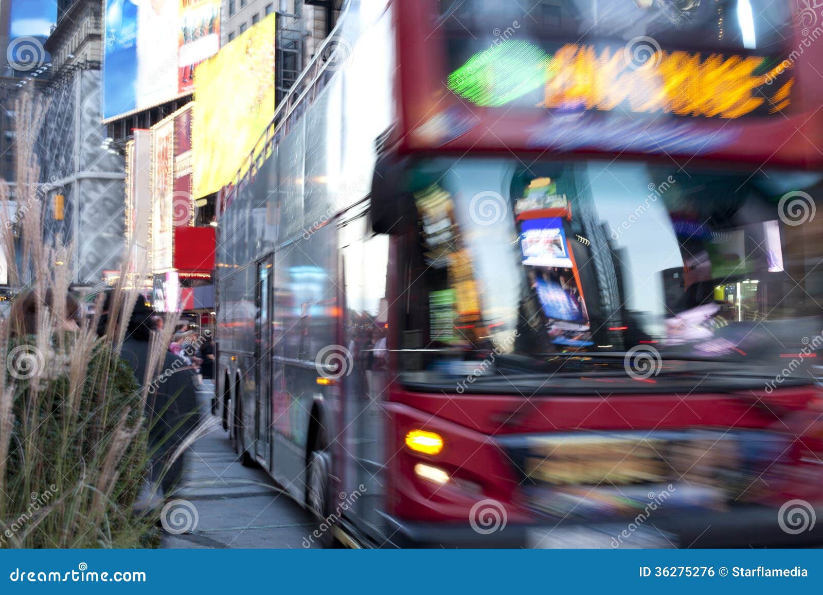 bus on times square nyc