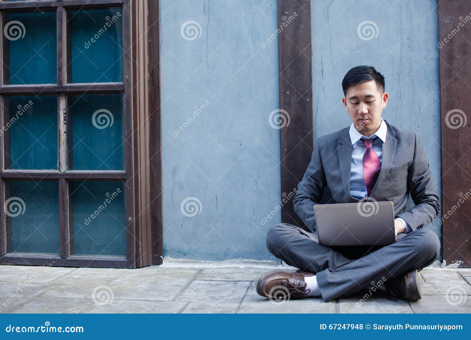 business man working outdoor - work anywhere concept