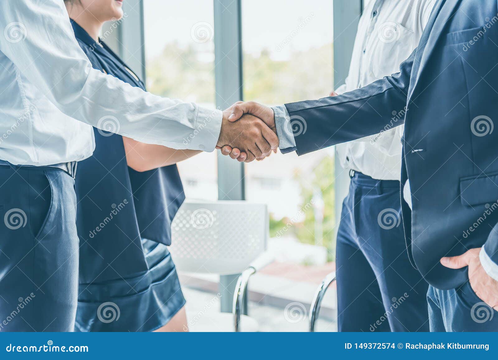 businessman hand shake after the new project meeting. business agreement concept