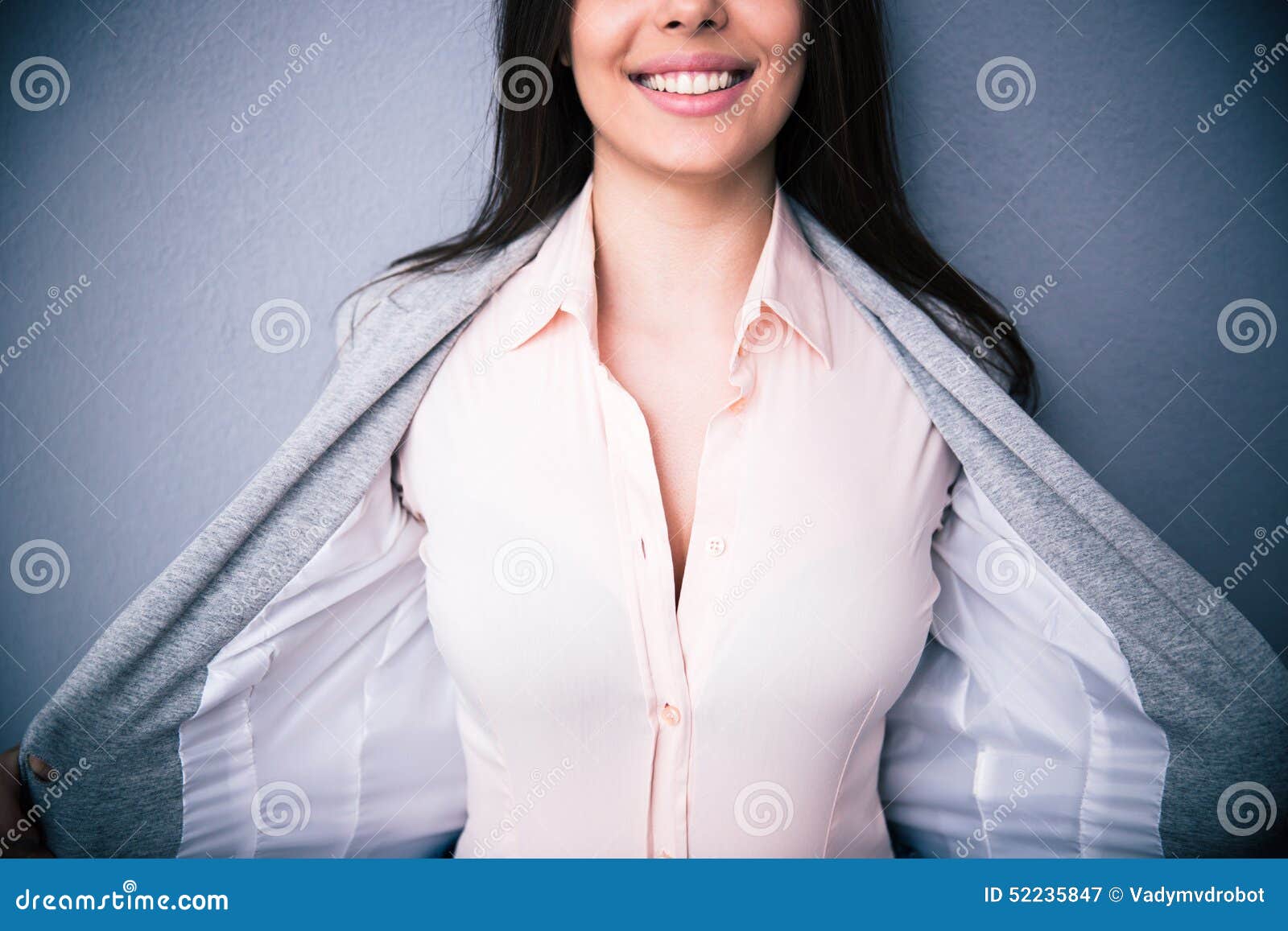 Fotografia do Stock: Close up of breast of woman presenting her