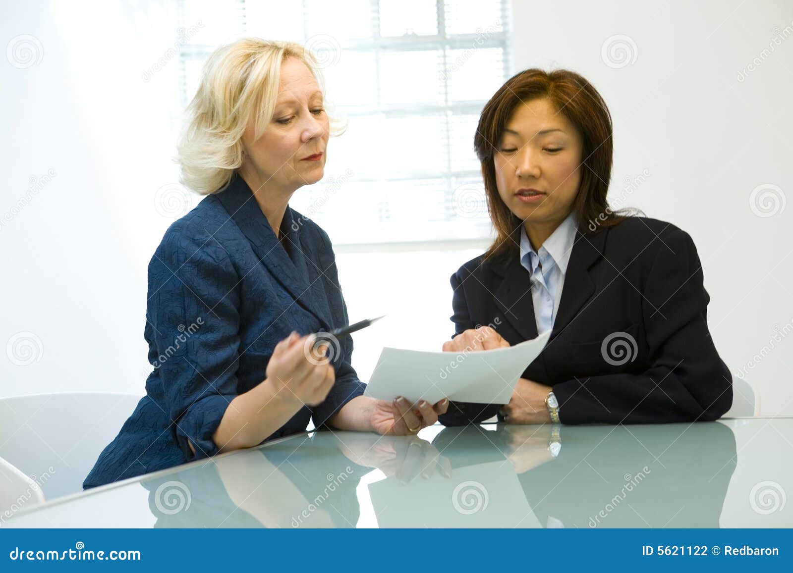 businesswomen in meeting
