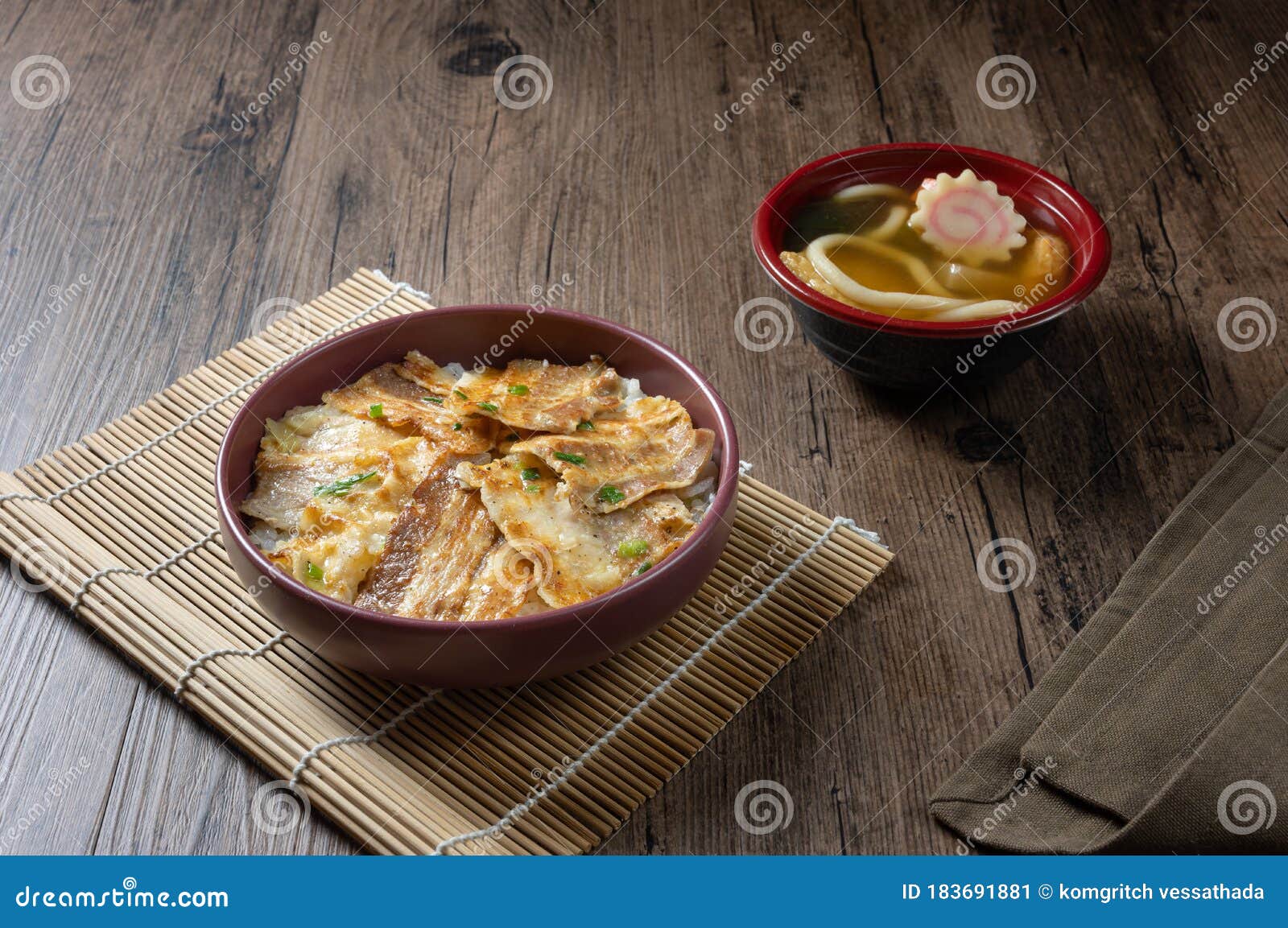 https://thumbs.dreamstime.com/z/butadon-japanese-rice-bowl-dish-consisting-topped-pork-belly-simmered-surved-oden-soup-183691881.jpg