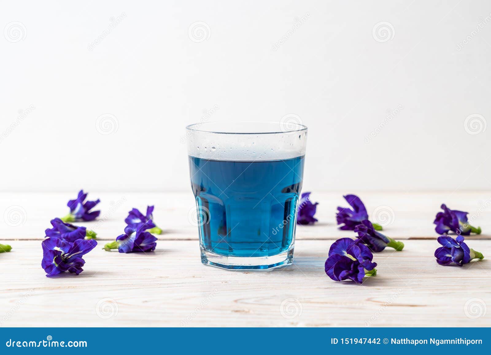 Butterfly pea juice stock photo. Image of beverage, floral 151947442