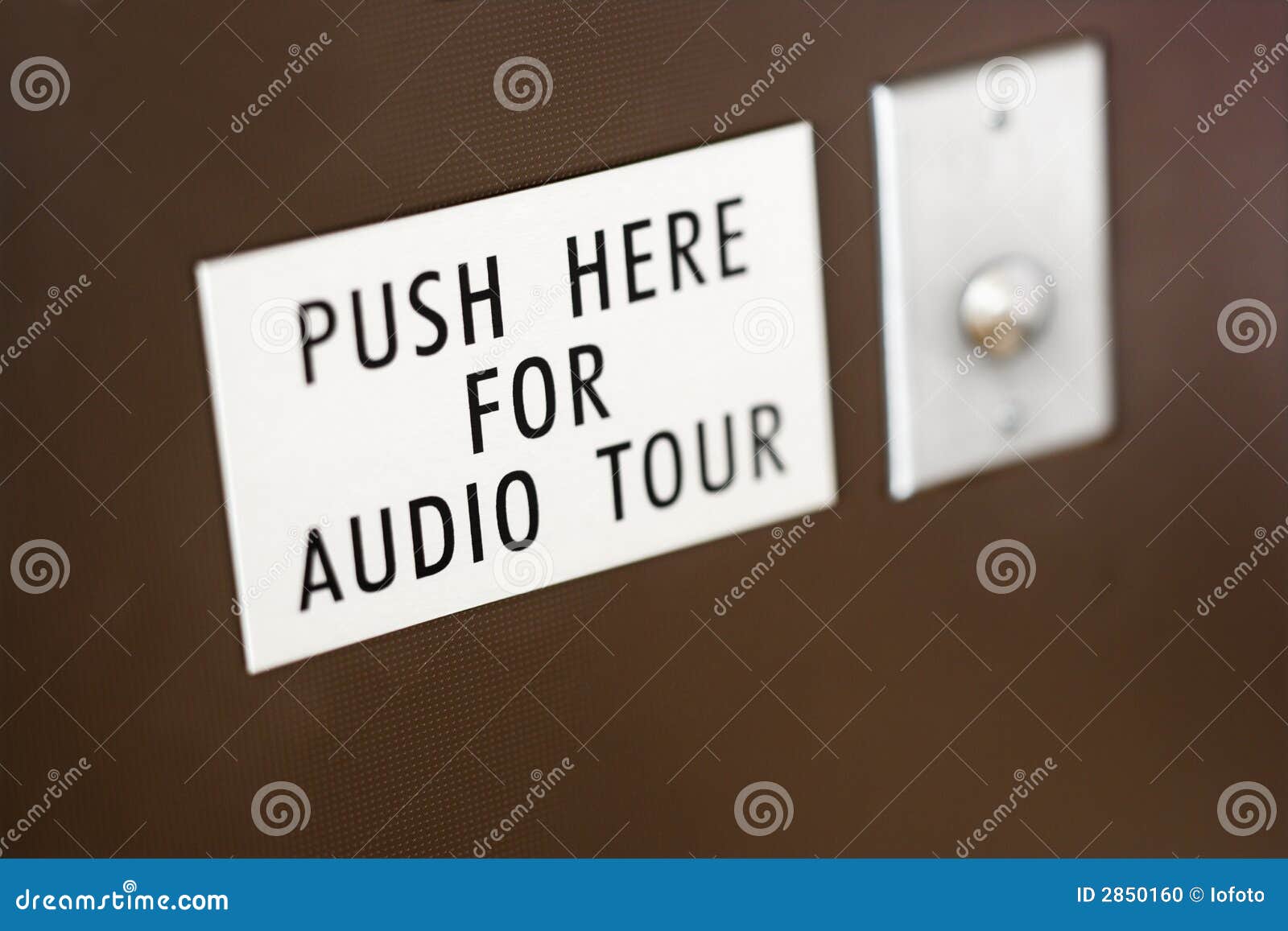 audio tour sign