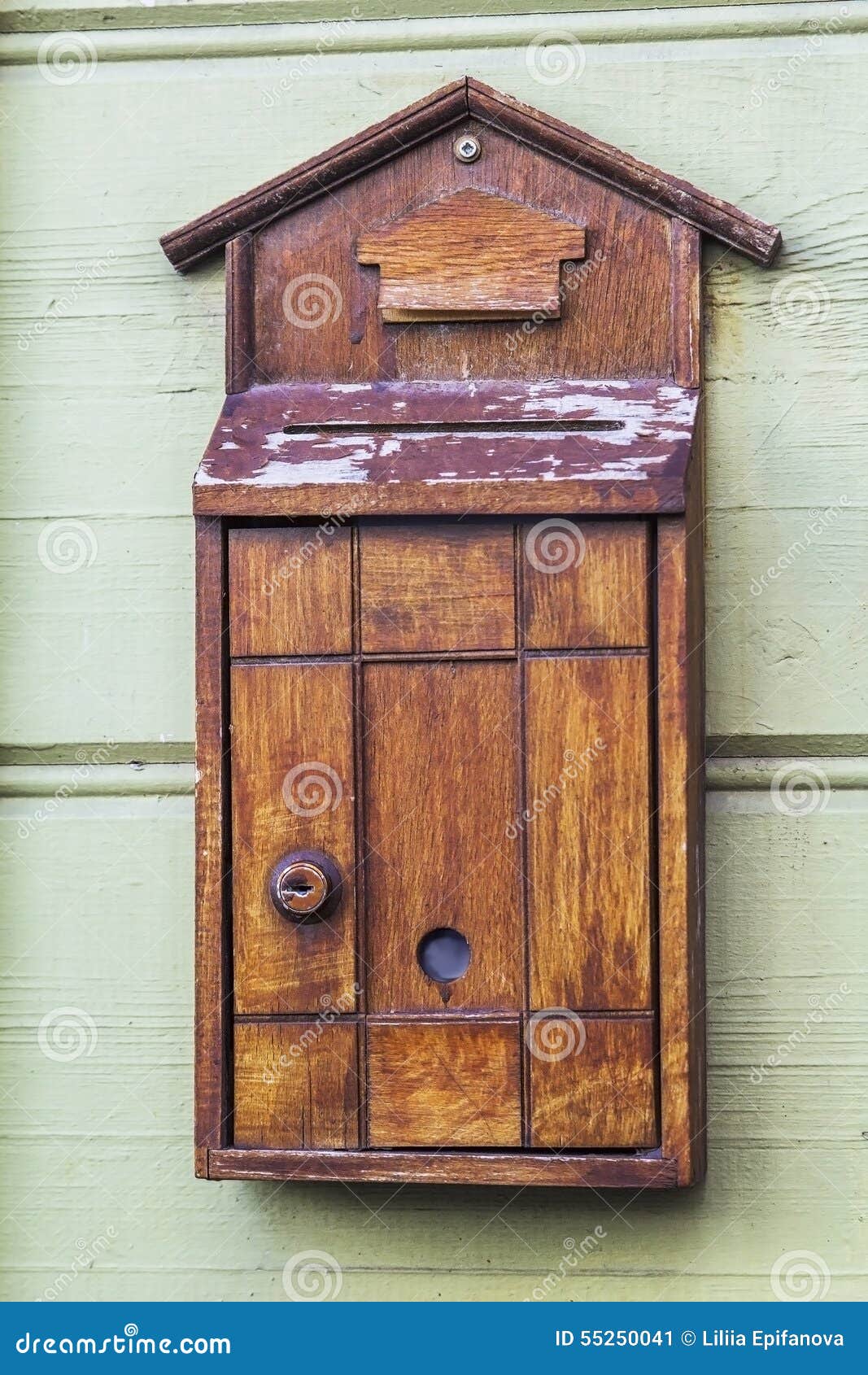 Buzon de madera para cartas