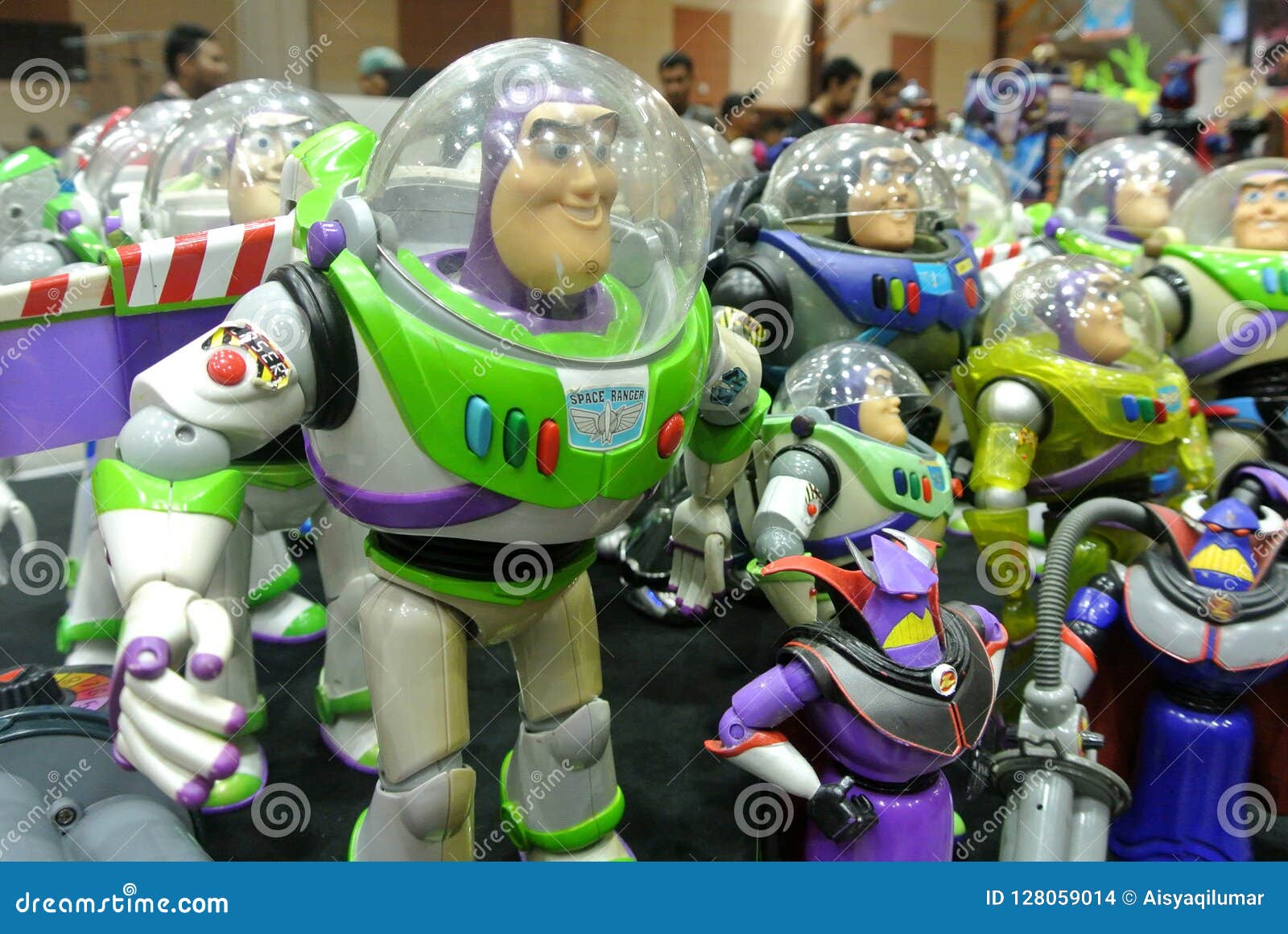 space rangers buzz lightyear