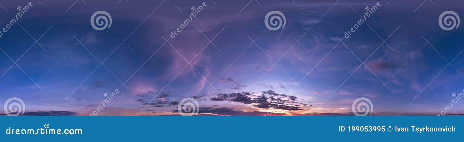 céu azul claro com linda nuvem cumulus fofa. panorama hdri sem