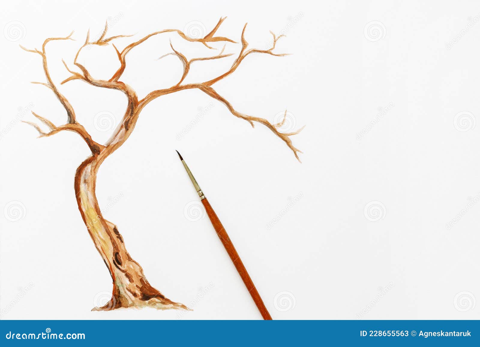 Cómo Pintar Un árbol Con Acuarelas. Paso Dos : Agregar Más Detalles Al  Tronco De árbol Imagen de archivo - Imagen de utensilios, superficie:  228655563