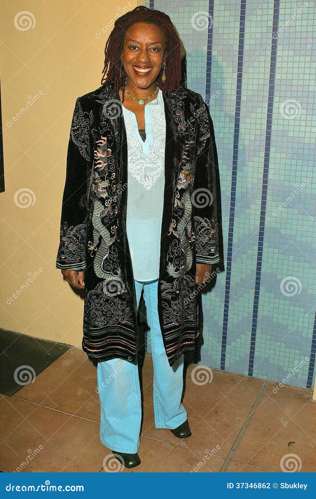 C.C.H. Pounder, Pounder De C C H, C.C.H. Pounder, Pounder De Cch