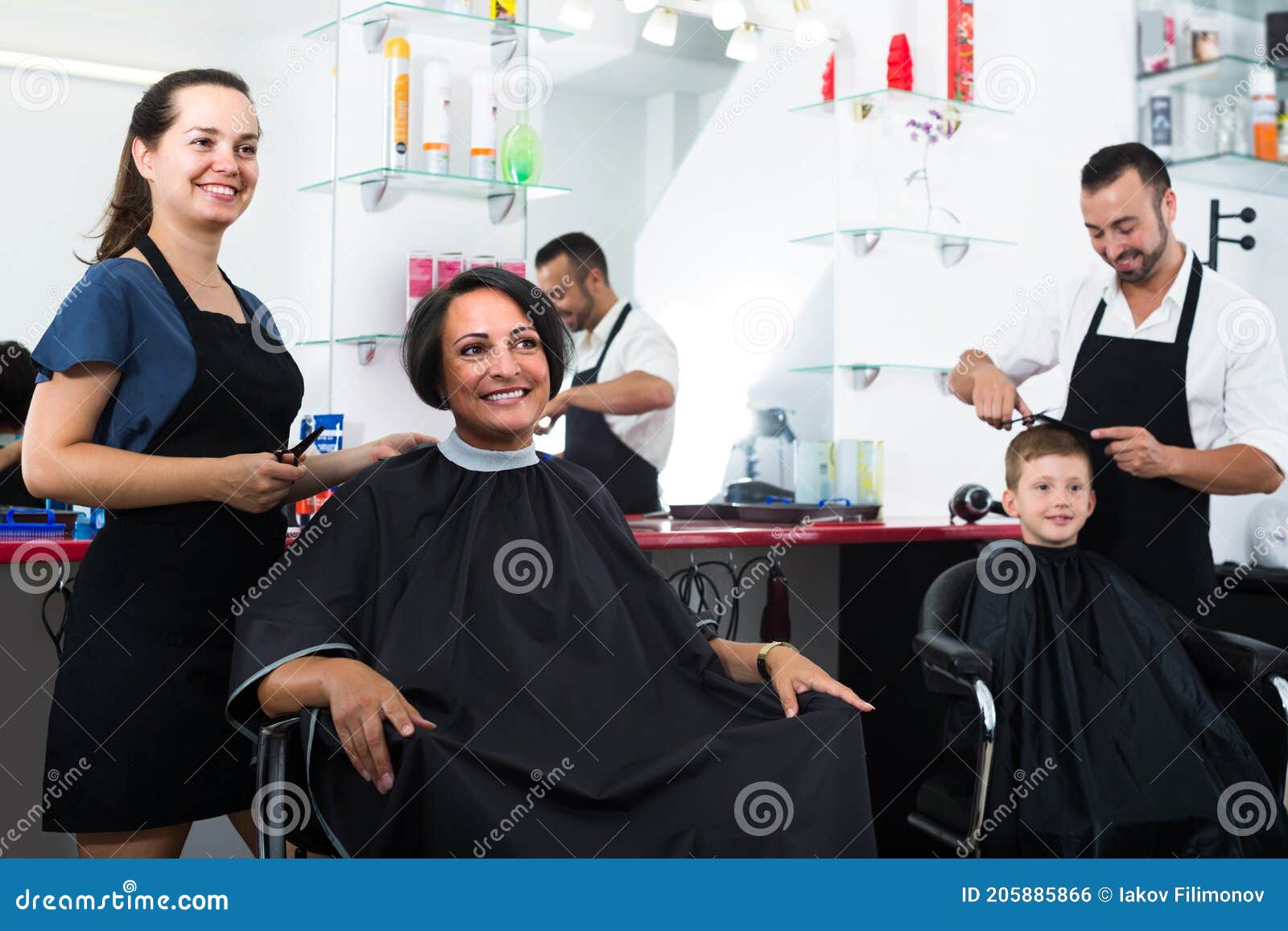 VIREI DONA de UM SALÃO DE BELEZA no TOCA HAIR SALON