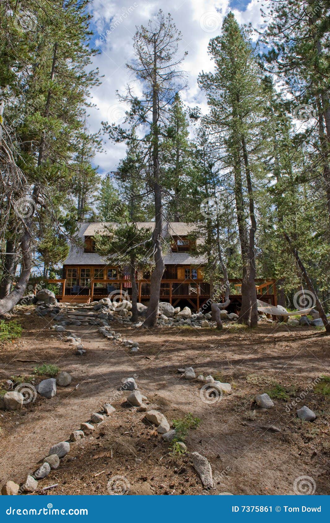 Cabin in scenic forest stock image. Image of landscape 7375861
