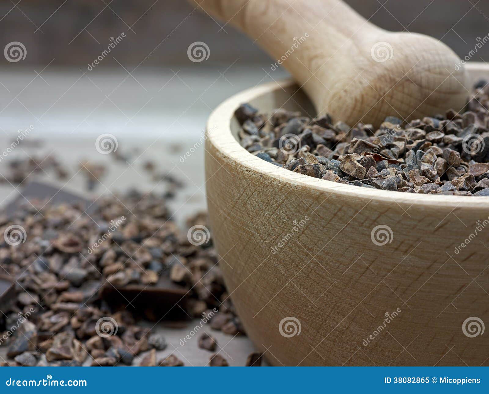 Cacao Nibs Raw Crushed Beans In Pestle Stock Photography