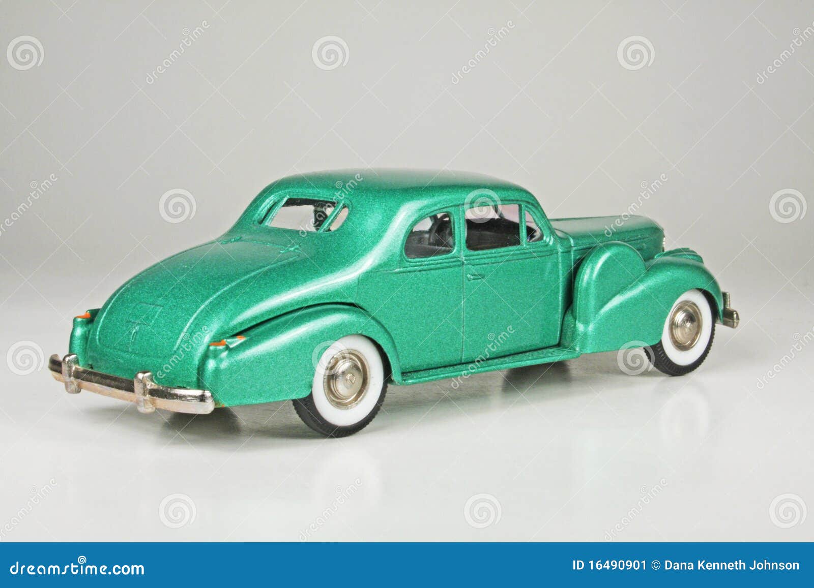 cadillac v16 2-door coupe 1938-1940