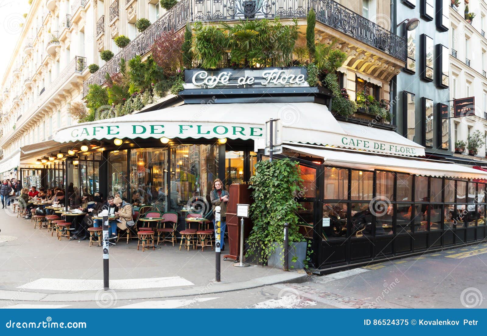 The Cafe De Flore,Paris, France. Editorial Image - Image of drinking, cafe: 86524375 The Cafe De Flore,Paris, France. Editorial Image - Image of drinking, cafe: 86524375