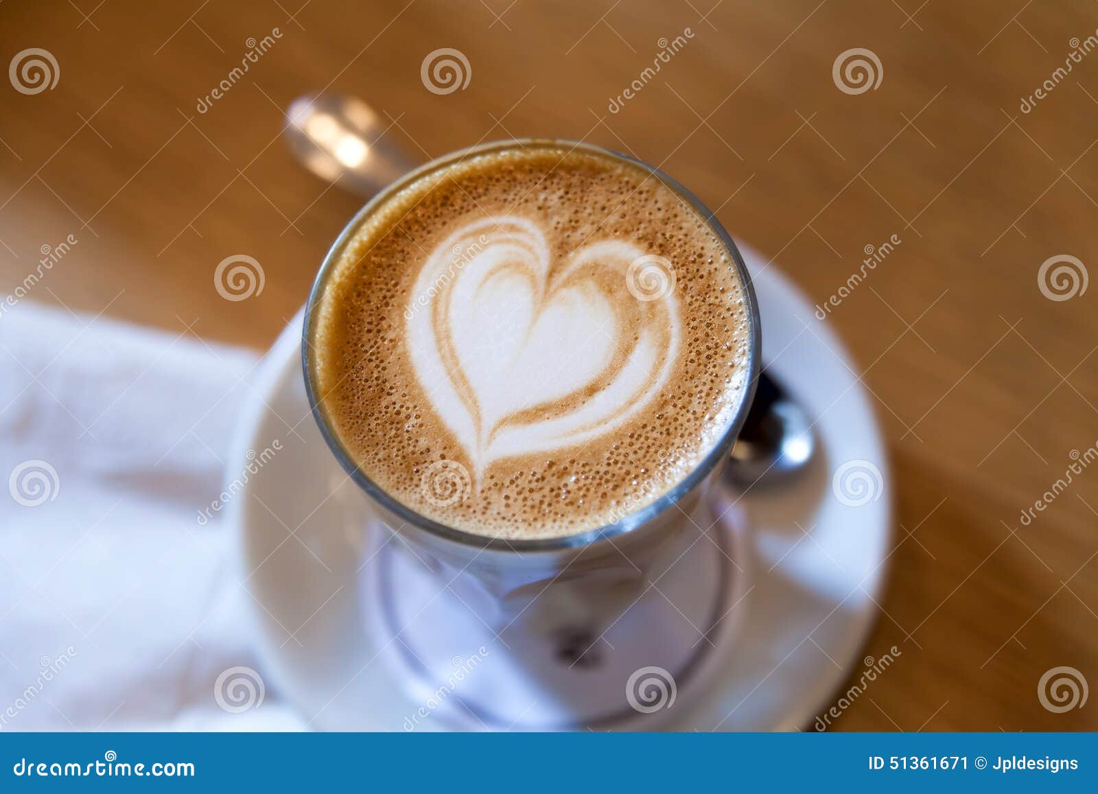 caffe latte with heart  foam pattern