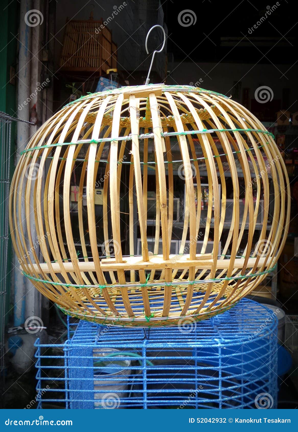 Cage De Colombe De Bambou Photo Stock Image Du Cage 52042932