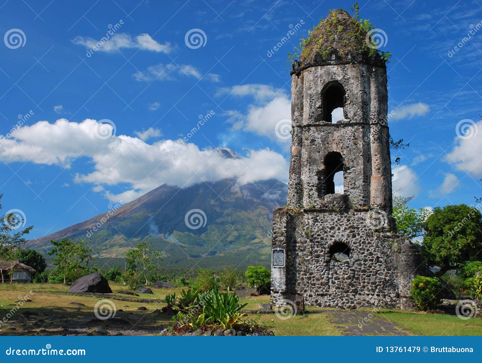 Cagsawa Church And Mayon Volcano Royalty Free Stock Images - Image ...