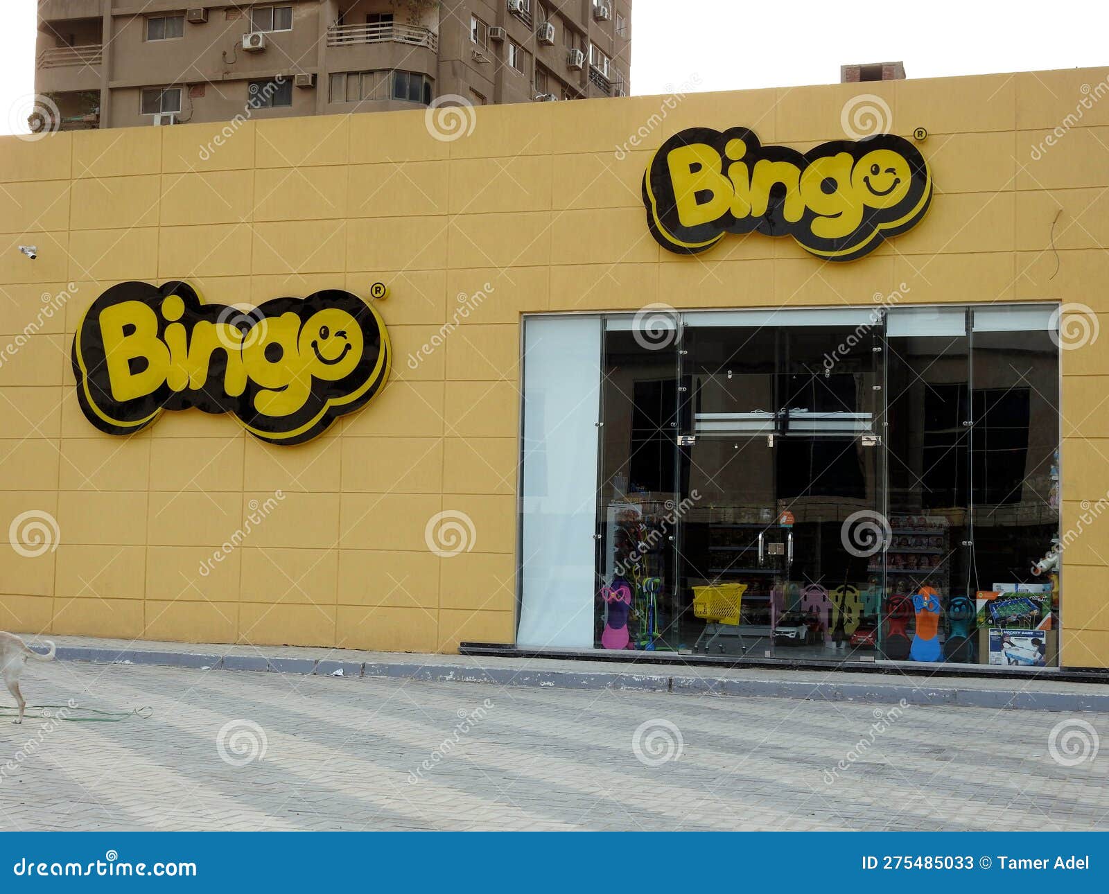 https://thumbs.dreamstime.com/z/cairo-egypt-april-bingo-children-toys-games-store-shop-global-trading-supplies-egyptian-shared-stock-company-one-275485033.jpg