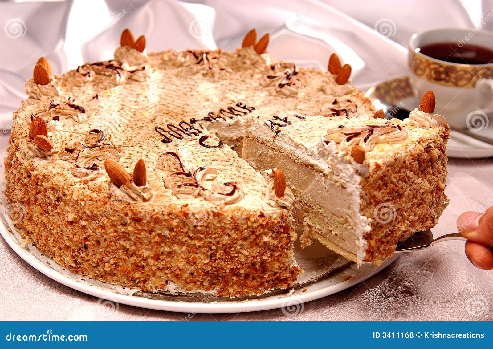 Cake And Arabic Food Royalty Free Stock Photos Image 3411168