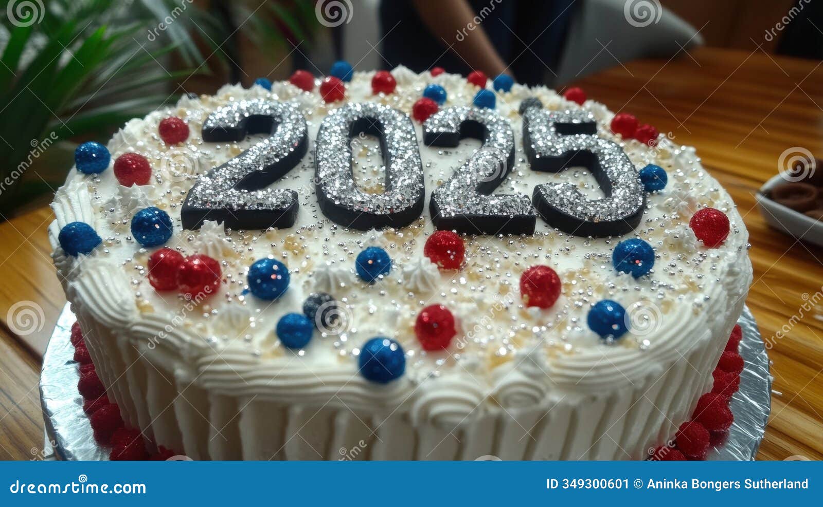 a cake with the number twenty- twenty-five written on it
