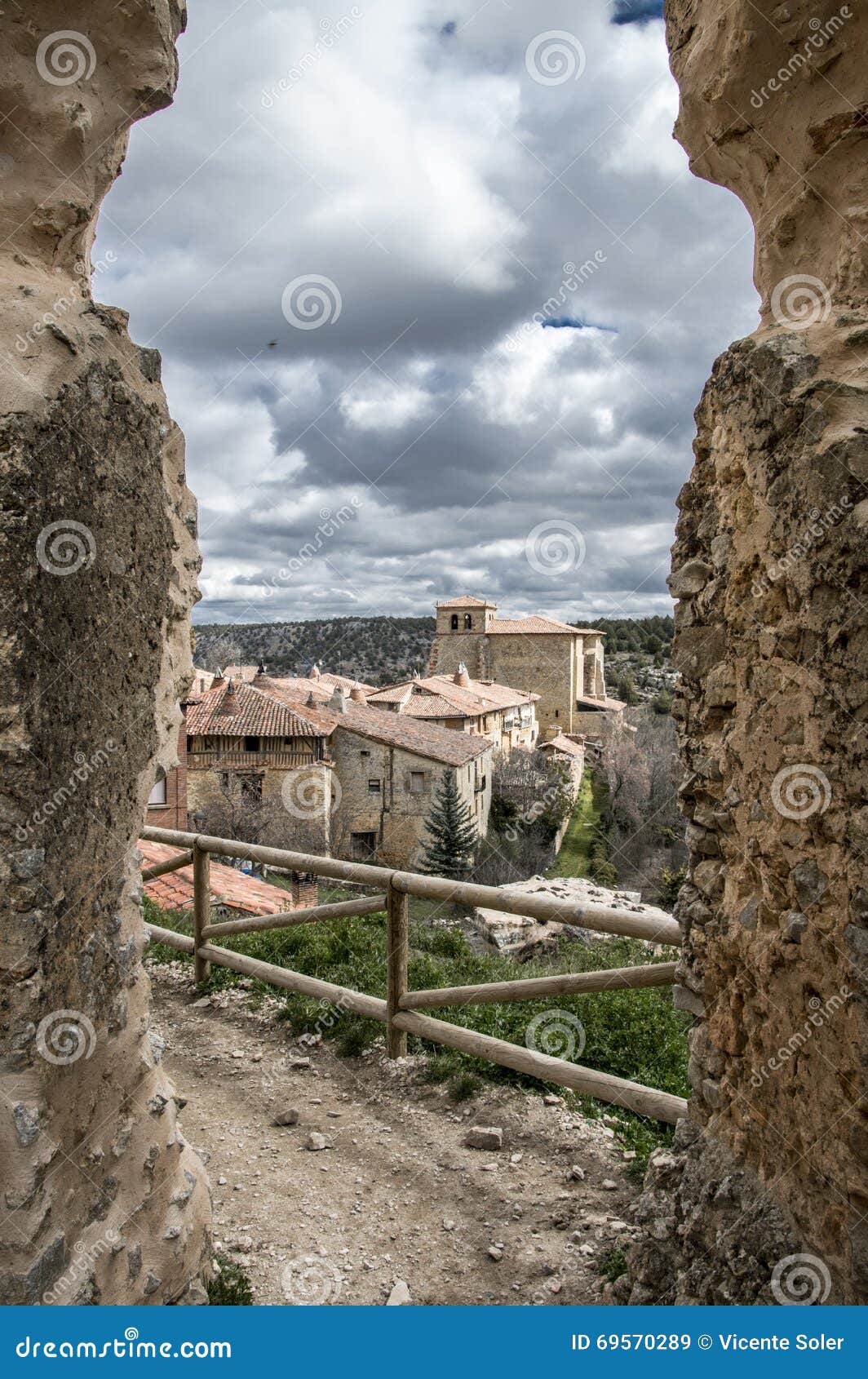 calataÃÂ±azor from the castle