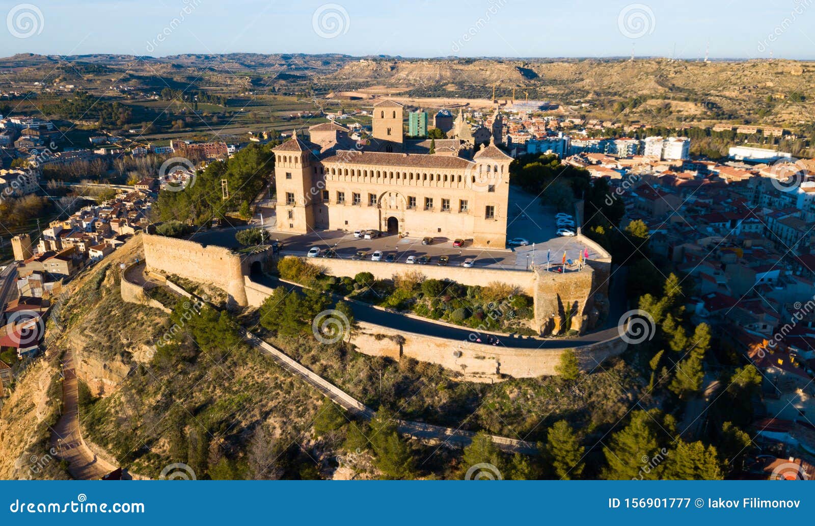 calatrava castle in alcaniz