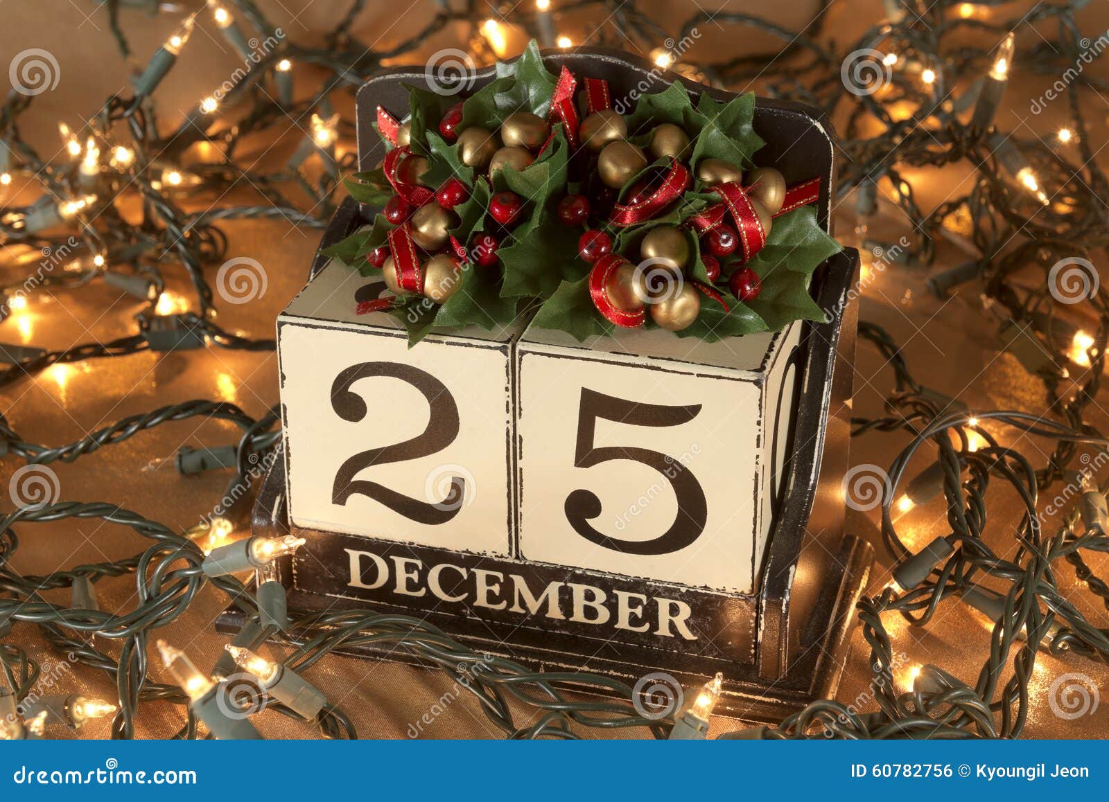 Calendario De La Navidad Con El 25 De Diciembre En Bloques De Madera Foto de archivo - Imagen de objetos, cubo: 60782756 Calendario De La Navidad Con El 25 De Diciembre En Bloques De Madera Foto de archivo - Imagen de objetos, cubo: 60782756