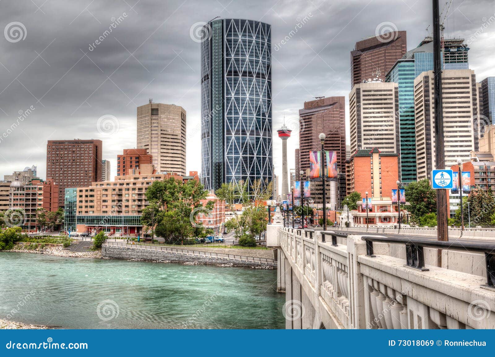 calgary downtown in hdr