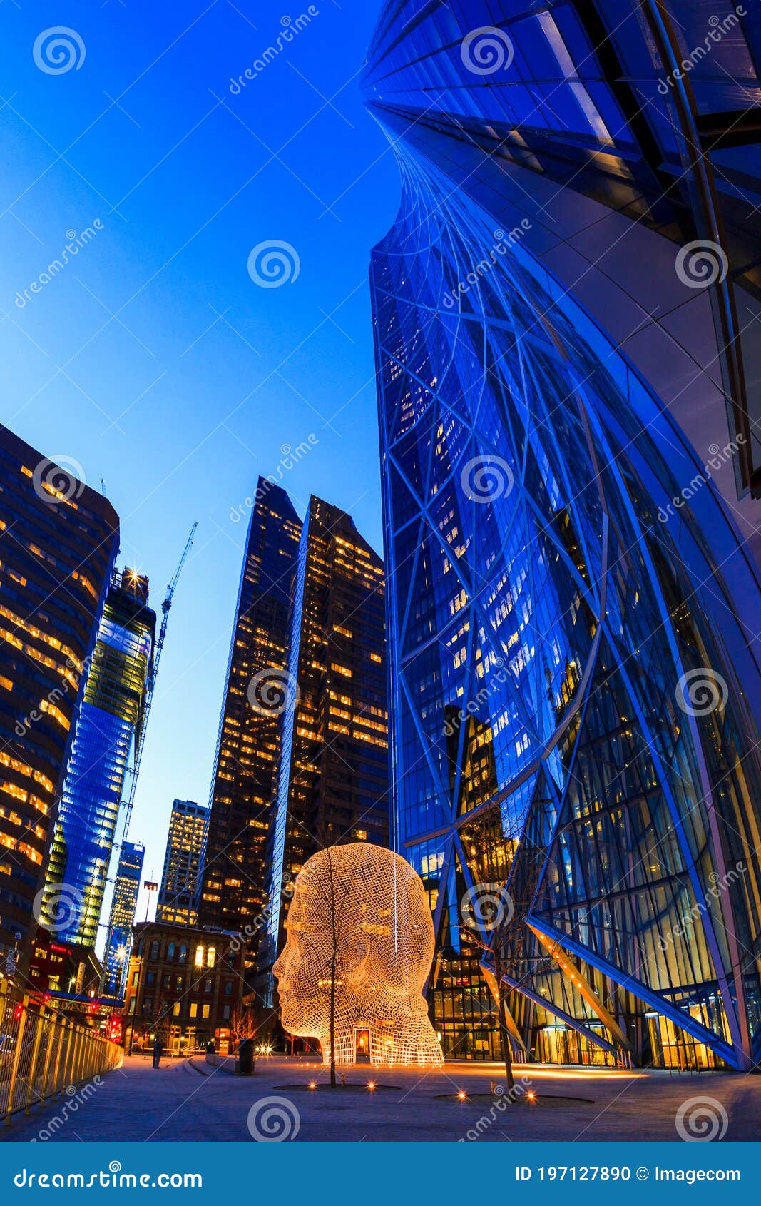 tallest building in canada at night